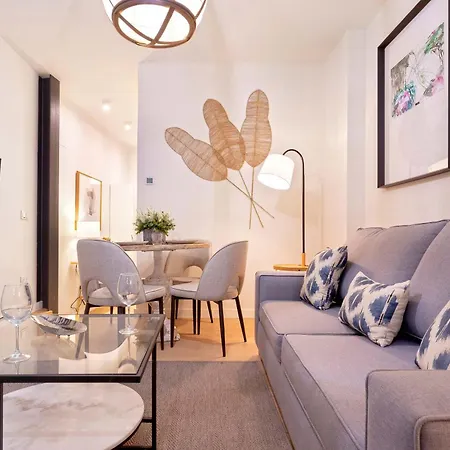 Genteel Museo 아파트 *